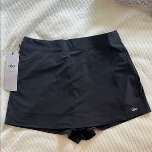 ALO Yoga M Black Clubhouse Skort Performance Stretch